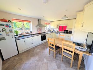 Photo 34- click for photo gallery